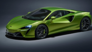 McLaren Artura (2022)