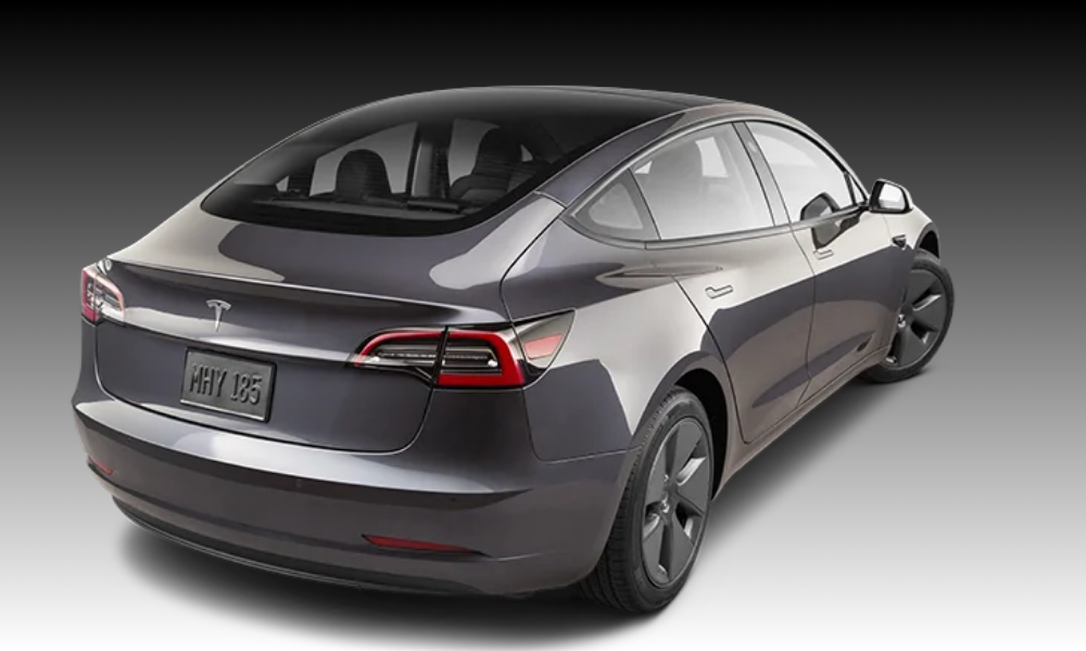 Tesla Model 3 Saloon