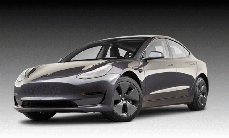 Tesla Model 3 Saloon