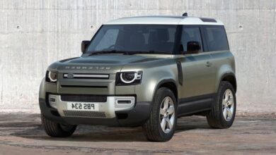 2020 Land Rover Defender front view, boxy design and iconic square headlights. 2020 Land Rover Defender front view, boxy design and iconic square headlights.