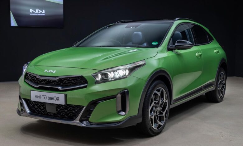 2023 Kia XCeed front view exterior design