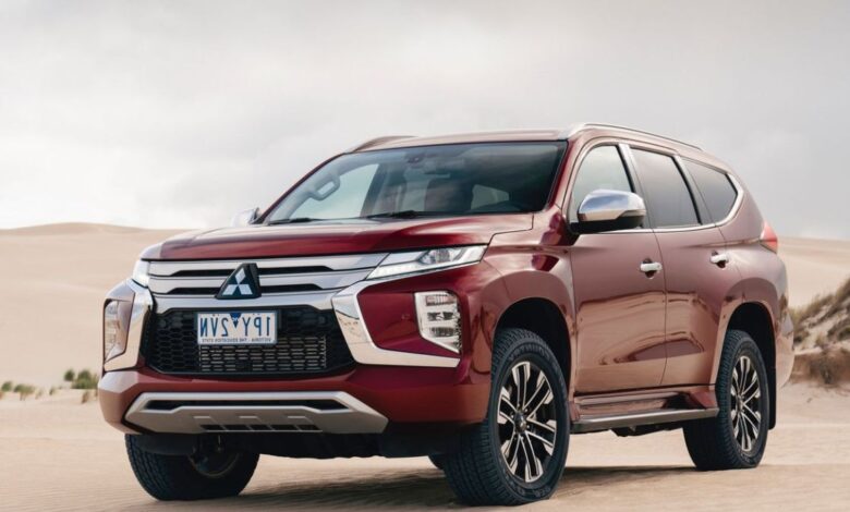 2023 Mitsubishi Pajero Sport front view