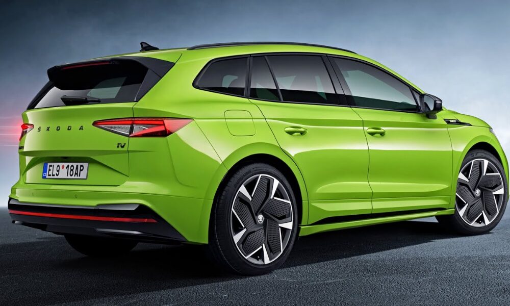 Skoda Enyaq iV 2023 rear view