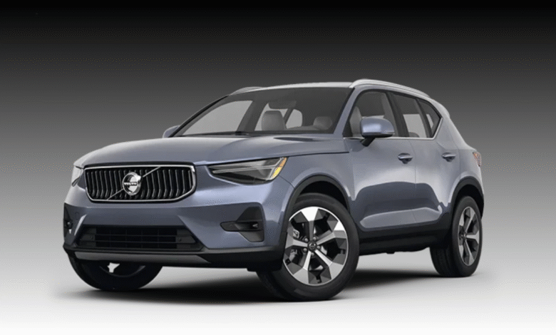 Volvo XC40-2023