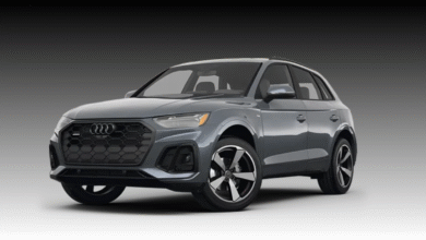 2023 Audi Q5 front view with LED headlights and signature Singleframe grille