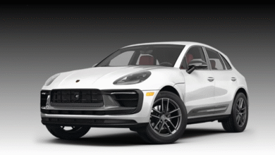 2023 Porsche Macan front view