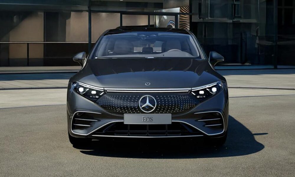 2023 Mercedes-Benz EQS front view showcasing futuristic luxury EV design and LED light bar