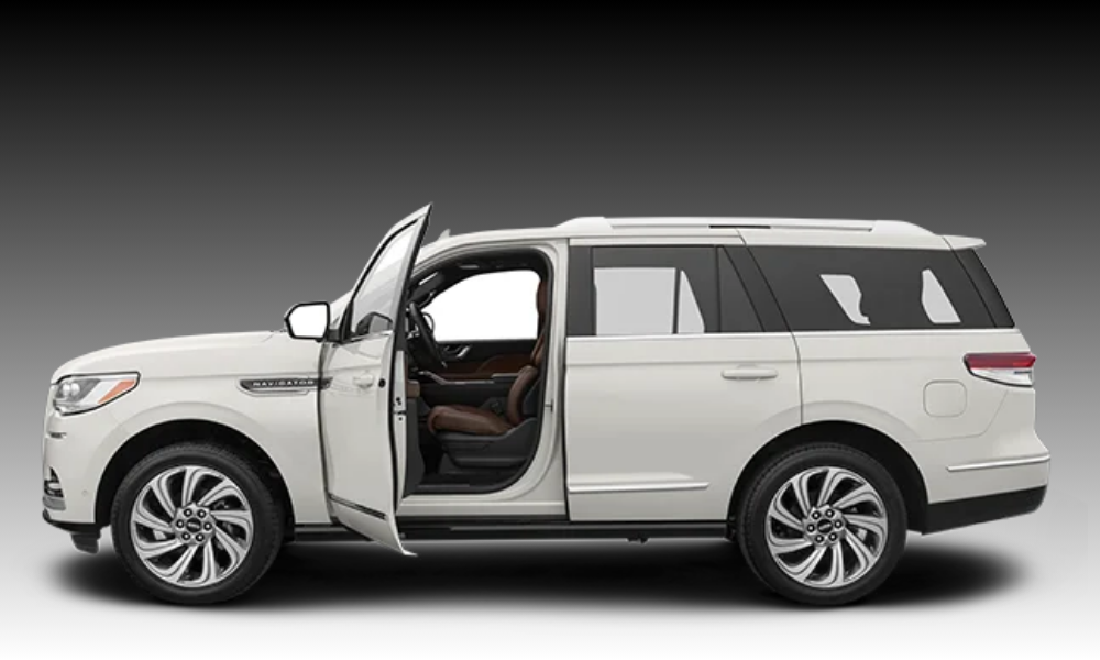 Lincoln Navigator:2023