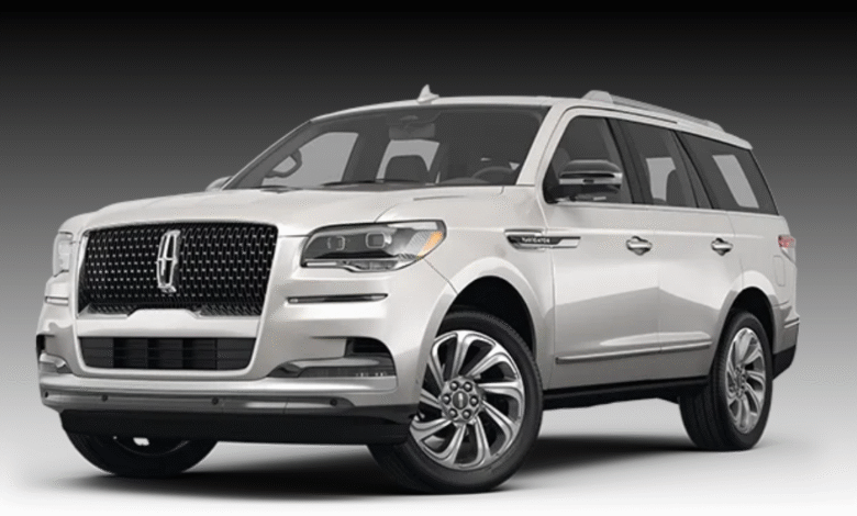 Lincoln Navigator:2023