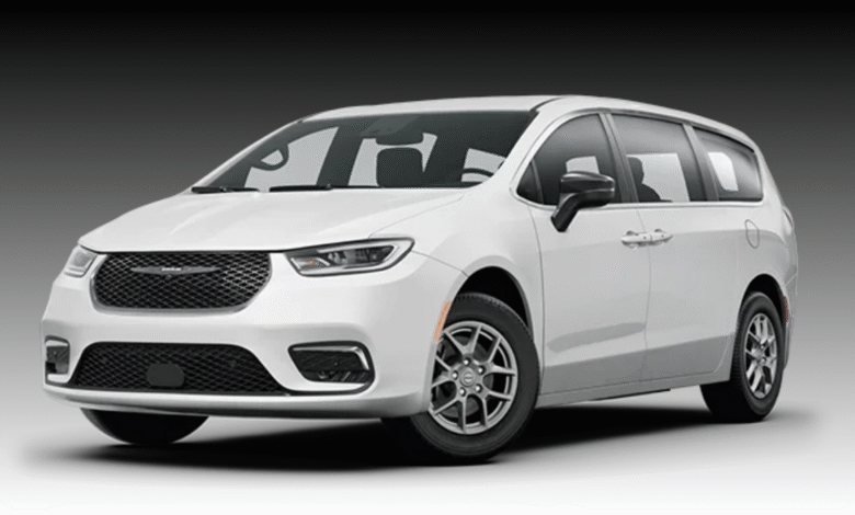 Chrysler Pacifica: 2023