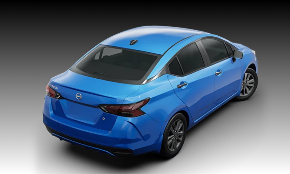 2023 Nissan Versa rear view, wide trunk and modern taillights.
Title: 2023 Nissan Versa Rear Design