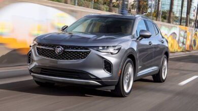2023 Buick Envision front view, modern grille and sleek LED headlights