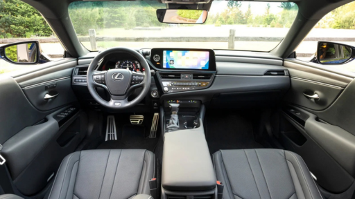 Lexus ES 2023 Review