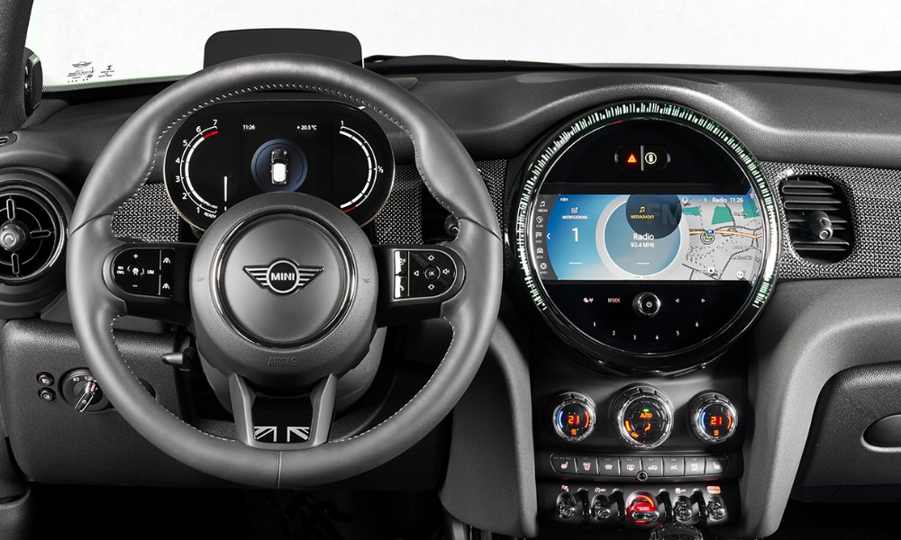 Mini Cooper SE 2023 Review