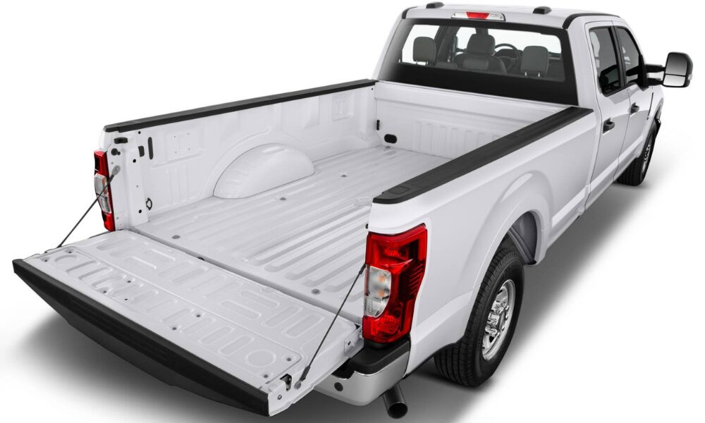 2022 Ford F-250 Super Duty Crew Cab rear cargo bed showing spacious loading area and durable work-ready design