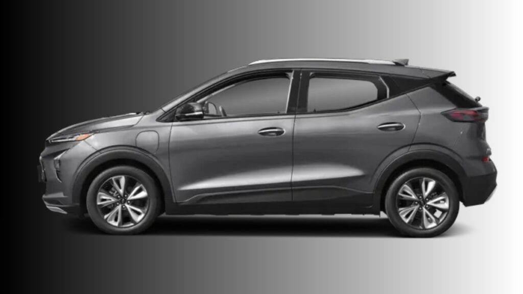 2023 Chevrolet Bolt EUV side profile compact electric SUV stance