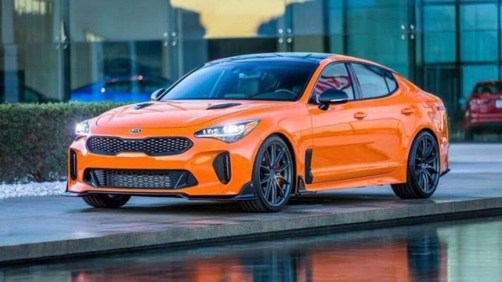 2023 Kia Stinger sports sedan before production ends