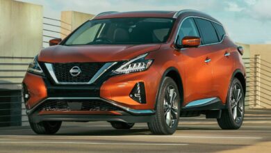 2023 Nissan Murano front view showcasing V-Motion grille and premium SUV styling