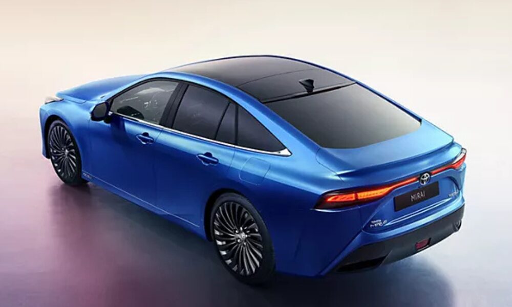 Side view of the 2025 Toyota Mirai hydrogen-powered sedan.