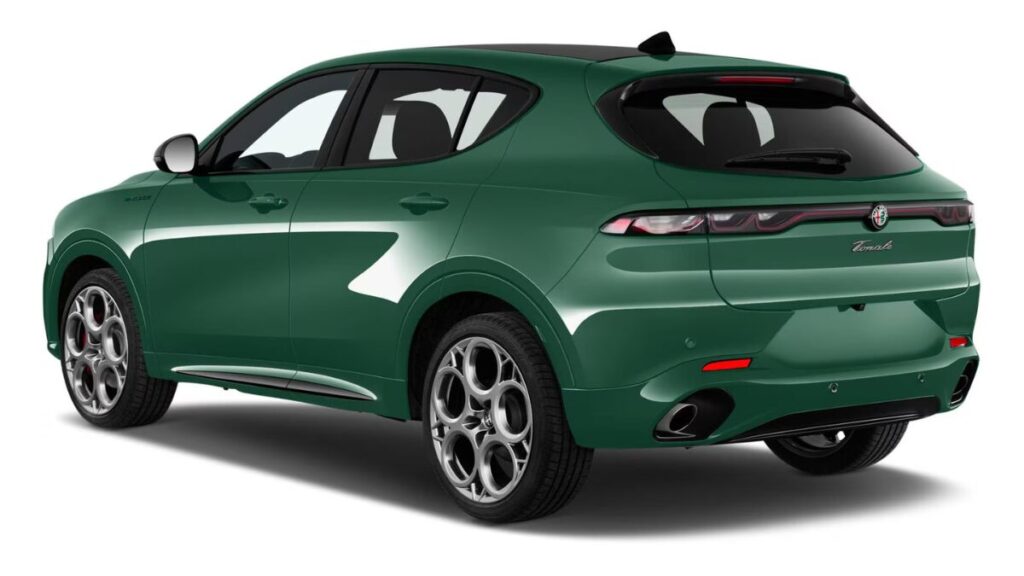 2025 Alfa Romeo Tonale rear view with LED taillights and sporty bumper design