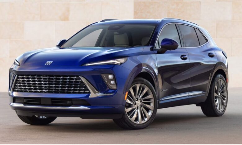 2024 Buick Envision SUV front view