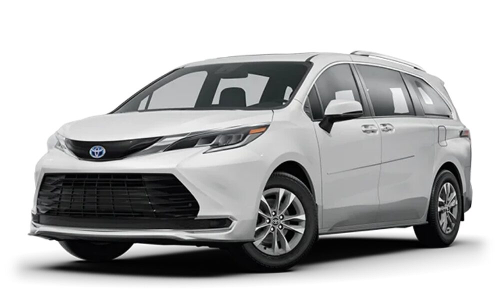 2025 Toyota Sienna front exterior view, hybrid minivan design