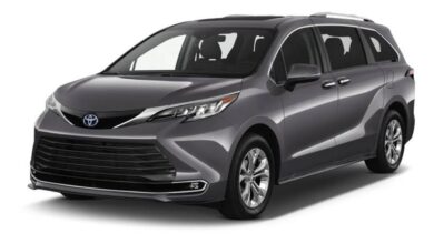 2023 Toyota Sienna front view showcasing its modern hybrid minivan design