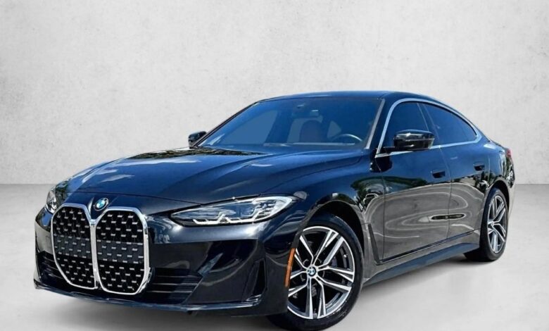 2023 BMW 4 Series front view