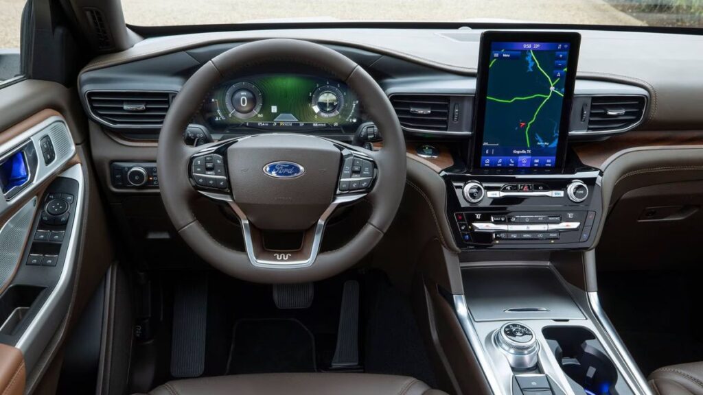 2023 Ford Explorer interior dashboard and front seats
