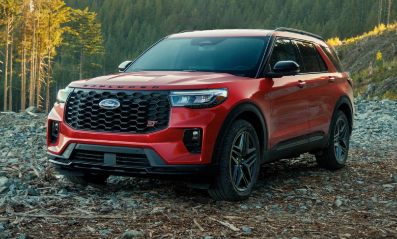 2026 Ford Explorer front view parked