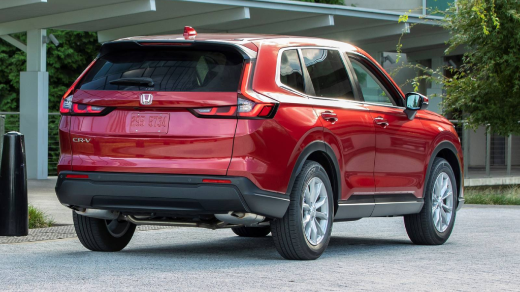 Honda CR-V rear view